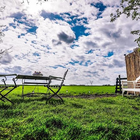 De Hoftuin Ilpendam Appartement Bagian luar foto